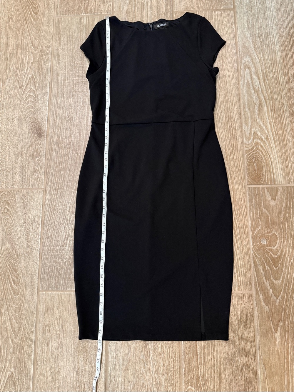 Express Black Cap Sleeve Sheath Midi Dress